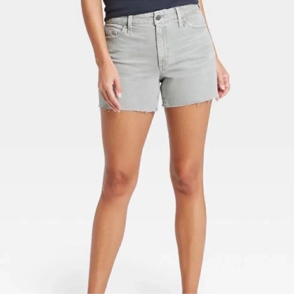 Universal Thread Vintage Midi Cut Off Shorts NEW Size 14/32